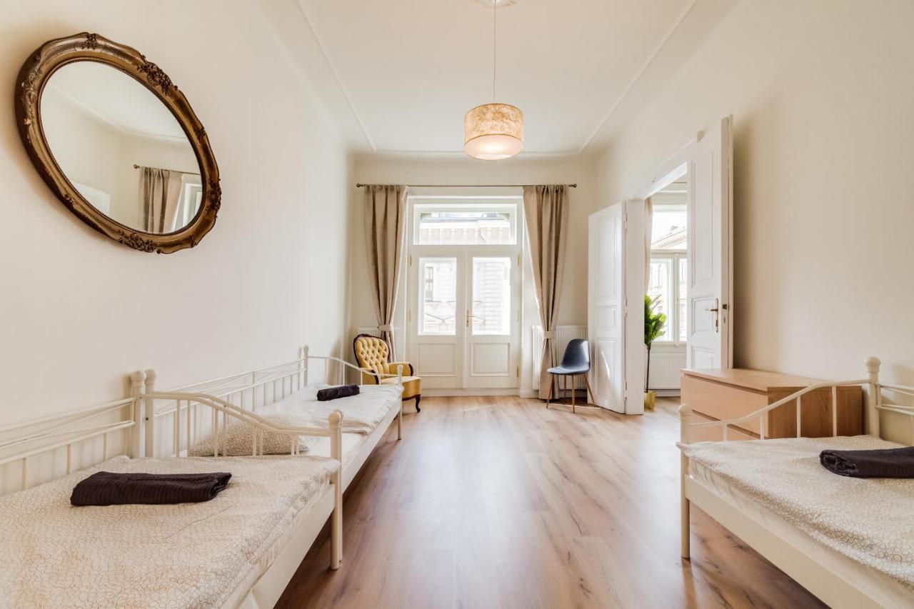 Apartmán Charles Bridge - 3 Bedroom - Old Town
